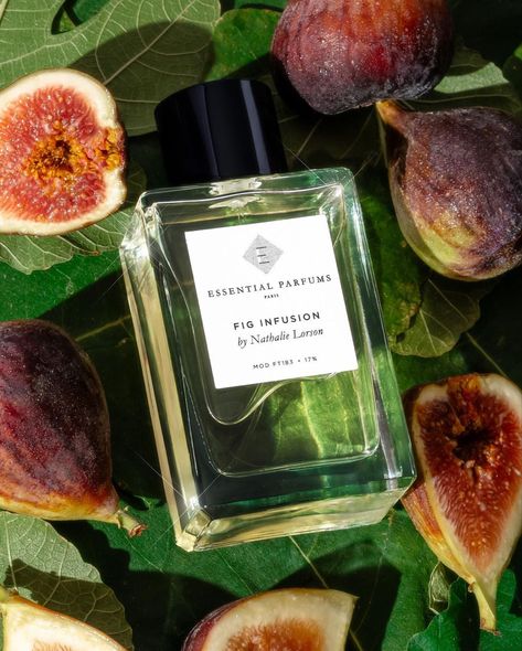 Perfume Suggestions, Diptyque Philosykos, Pamper Routine, Scent Collection, Green Fig, Pampering Routine, Floral Perfume, Orange Blossoms, Perfume Lover