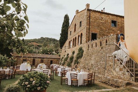 Marry That Girl, Affordable Destination Wedding, Modern Tuscan, Italian Wedding Venues, Destination Wedding Italy, Romantic Wedding Venue, Tuscan Wedding, Countryside Wedding, Tuscany Wedding