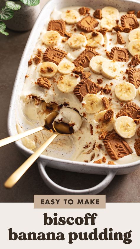 Creamy and easy to make biscoff banana pudding made with Lotus biscoff cookies instead of nilla wafers. It's a delicious twist on a classic no-bake dessert. #bananapudding #biscoff | teakandthyme.com Recipe For Banana Pudding, Biscoff Banana, Biscoff Recipes, Infused Waters, Nilla Wafers, Biscoff Cookies, Lotus Biscoff, Banana Dessert, Bake Dessert