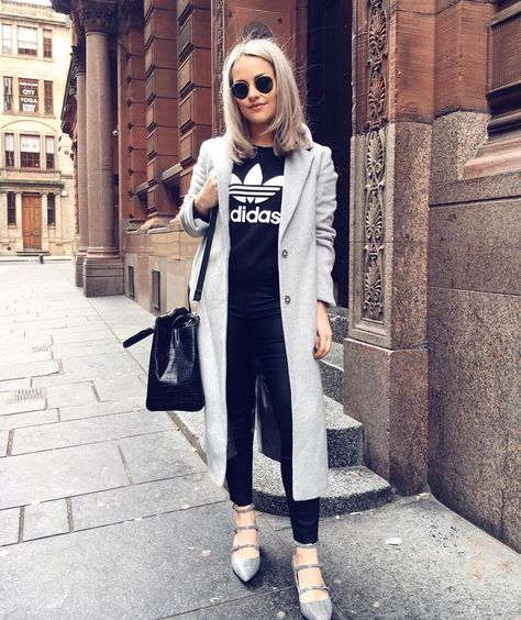 The Best Scottish Fashion Bloggers To Follow Scottish Fashion Woman, Scottish Outfit Women, Amy Bell, Bloggers To Follow, Scottish Clothing, Blogger Street Style, Scottish Fashion, Womens Fashion Inspiration, Fashion Blogger Style