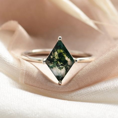 Ring Moss Agate, Moss Agate Jewelry, Moss Agate Engagement Ring, Agate Engagement Ring, Moss Agate Ring, Statement Ring Silver, Agate Jewelry, Agate Ring, Jewelry Unique