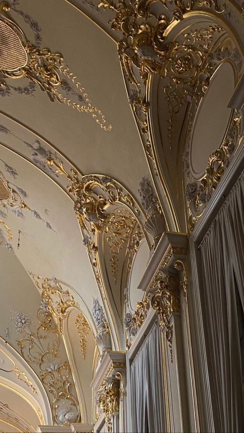 Royalcore Aesthetic, Royalty Core, Realistic Tattoo Sleeve, Castle Aesthetic, Architecture Wallpaper, Royal Aesthetic, Baroque Architecture, Architecture Old, Fantasy Aesthetic