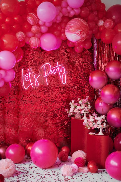 Red, Pink and Chic Valentine's Day Party Inspiration - Perfete Hot Pink Sleepover, Red Pink Decor, Pink And Red Sweet 16, Red And Pink Sweet 16 Decorations, Pink And Red Backdrop, Red Pink And Gold Party Decorations, Pink Red Birthday Party, Red Theme Party Decorations, Hot Pink Birthday Party Decorations