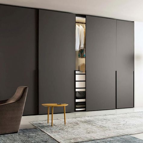 Cupboards Design, Sliding Wardrobe Designs, Organizer Wardrobe, Black Bedroom Design, Bedroom Built In Wardrobe, Bedroom Cupboards, Wardrobe Door Designs, Portable Closet, Wardrobe Interior Design