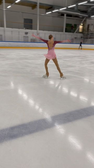 Petra Lahti on Instagram: "Friday vibes!💗⛸ Dress by: @ateljeetittakettunen 💗 - - - - - - - - - - - - - - #figureskater #skater #figureskating #mypassion #love #edeaskates #lululemon #espoonjäätaiturit #skatingfinland #finland #practice #esjt #workinprogress #yksinluistelu #dress #ateljeetittakettunen #friday" Figure Skating Falls, Sasha Cohen Skating, Figure Skating Reality, Lutz Jump Figure Skating, Loena Hendrickx Figure Skating, A Teen, Figure Skater, Future Life, Figure Skating