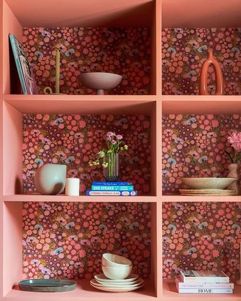 🌸Wallpaper Wednesday! Keeping it warm with my Keeper’s Cottage wallpaper over @lick - Love seeing papering in the back of shelves! 🌷Natasha #wallpaper #wallpaperdecor #lickxstudiocoverdale Shelves Over Wallpaper, Wallpaper Cabinet Interior, Wallpaper Behind Bookshelves, Bookshelf With Wallpaper Backing, Natasha Wallpaper, Wallpaper Cabinets, Colorful Shelf, Project Room, Cottage Wallpaper