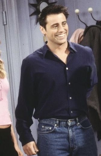 90s Button Up Shirt Outfit Men, Himym Outfits, Joey Tribbiani Outfits, Danny Johnson, Masculine Outfits, Joey Friends, Guys Fits, Smelly Cat, Shirt Outfit Men