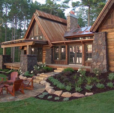 Home Exterior Architecture, Small Rustic House, Woodland Cottage, Cabin Home, Steel Roof, Rustic Exterior, Modern Small House Design, Cabin Exterior, House Shed