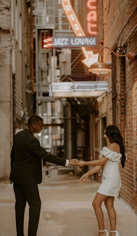 Downtown Fort Worth Engagement Pictures, Downtown Riverside Photoshoot, Downtown Fort Worth Photoshoot, Fort Worth Engagement Photos, Speakeasy Elopement, Nashville Engagement Photos Downtown, Fort Worth Stockyards Photoshoot, Hamilton Photoshoot, Downtown Couples Photoshoot