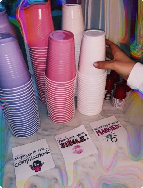 Adults Games, Teen Party Games, Fun Drinking Games, Drinking Games For Parties, Aloha Party, Birthday Party For Teens, Adult Halloween Party, Fun Party Games, Bachelorette Party Games