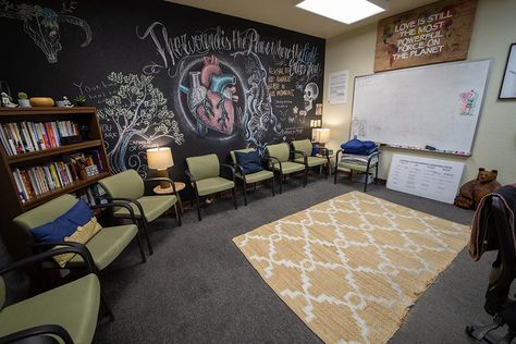 Counseling Room Ideas, Counseling Room Decor, Private Practice Therapy Office, Counseling Office Space, Private Practice Office, Private Practice Therapy, Counseling Room, Counselling Room, Social Work Offices