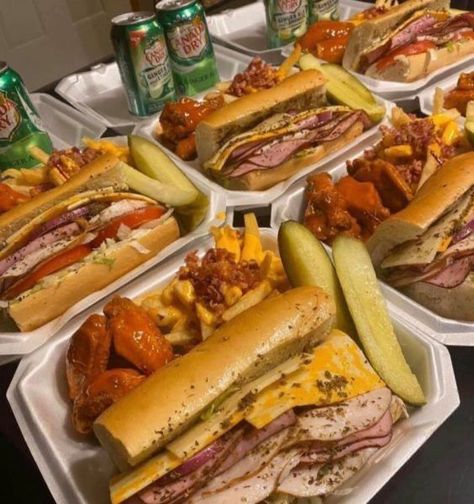 Soul Food Plates For Sale, Selling Dinner Plates Ideas, Food Plates For Sale Ideas, Baby Shower Food Black People, Different Types Of Sandwiches, Sleepover Food Dinner, Selling Plates Of Food Ideas, Black People Meals, White People Food