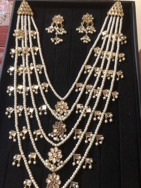 Excited to share the latest addition to my #etsy shop: Kundan jewelry ,indian jewelry ,Pakistani jewelry #noorzaracollection Kundan Mala, Hyderabadi Jewelry, Braid Accessories, Kundan Jewellery Set, Jewelry Pakistani, Kundan Jewelry, Bridal Diamond Jewellery, Indian Jewelry Sets, Pakistani Jewelry