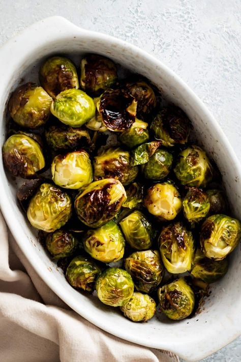 Red Lobster Brussel Sprouts, Red Lobster Brussel Sprouts Recipe, Brussel Sprouts Benefits, Healthy Brussel Sprout Recipes, Paleo Brussel Sprouts, Copycat Red Lobster, Crispy Brussel Sprouts, Walnut Shrimp, Sprouts Recipe