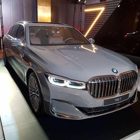 Rate it 0-100 ⤵️ BMW 750 Li Photo b Bmw 750, Bmw Motors, Bmw M Power, Bmw Motorsport, Bmw X7, Bmw 7 Series, Bmw 7, Bmw X6, Audi Cars