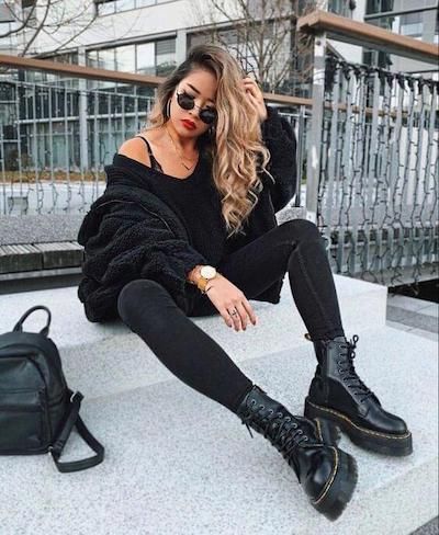 70+ Best Dr. Martens Outfit Ideas 2023: How To Style Doc Martens Military Style Outfits, How To Style Doc Martens, Martens Outfit, Dr Martens Outfit, Cute White Tops, Denim On Denim Looks, Coat Street Style, All Black Fashion, Jeans Outfit Casual