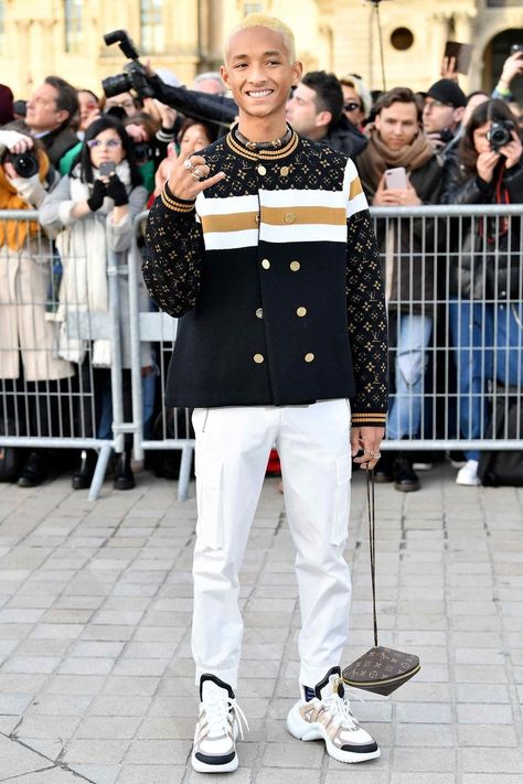 Jaden Smith in Louis Vuitton at the Louis Vuitton show during Paris Fashion Week Jaden Smith Fashion, Louis Vuitton Outfit, Paris Mens Fashion, Mens Fashion Editorial, Best Dressed Man, Jaden Smith, Mens Outfit Inspiration, Dope Fashion, Seven Days