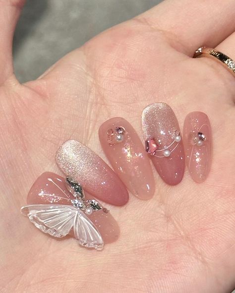 ‼️ New Release ‼️ 🦋3D butter fly cat eye press on nails 💅 100% handmade and 100% pretty ✨ Handmade & Reusable ✨ Apply in 10mins ✨ Lasts up to 3 weeks (each wear) ✨ Damage-free Shop with Nailvana #pressonnails #pressonnailsforsale #nails #nailart #naildesign #nailsnailsnails #shortnails #nailsofinstagram #cateyenails #shortnails Gel Nails Almond Short, Almond Short Nails, Eye Gel Nails, Nails Almond Short, Cat Eye Gel Nails, Nail Art Cat Eye, Gel Nails Almond, Nail Cat Eye, Nailart Simple