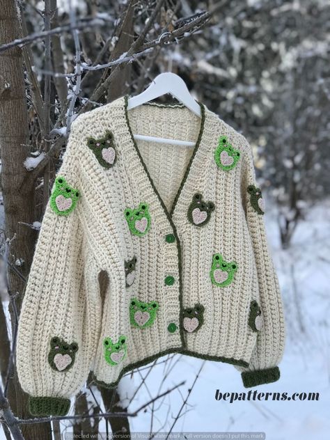 Crochet Vest Outfit Ideas | Free Patterns | Cozy for Beginners Crochet Frog Cardigan, Cute Crochet Cardigan, Easy Crochet Vest, Crochet Vest Patterns, Crochet A Cardigan, Crochet Vest Outfit, Vest Outfit Ideas, Easy Crochet Cardigan, Diy Crochet Cardigan