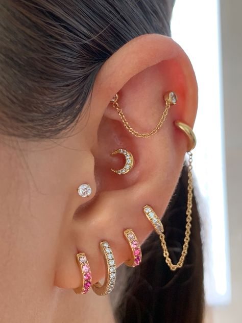 Get ready for some weekend ear stack inspo by @cristina_vanegas 🤩 SHOP: www.jcojewellery.com ✨ #jcolook #jcojewel #jcojewellery #jewelry #jewellery #earrings #earringsoftheday #earpiercings #piercing #piercings #wholesalejewelry #piercingoftheday #everydayearrings #sterlingsilverjewelry #helixpiercing #helix #cartilagepiercing #cartilage #earcuff #hoopearrings #earstack Double Ear Piercings, Piercing Inspo, Cool Ear Piercings, Pretty Ear Piercings, Cool Piercings, Cute Ear Piercings, Cute Piercings, Pink Gradient, Dope Jewelry