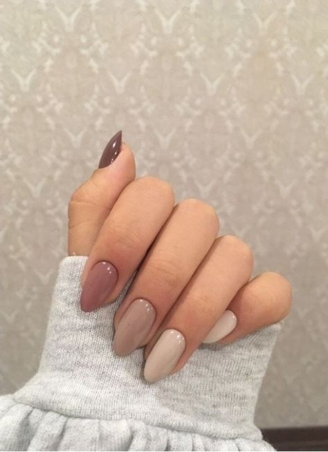 My favorite Thanksgiving nails, Thanksgiving nail colors, and cool Thanksgiving nail designs #thanksgivingnails #thanksgivingnailcolors #thanksgivingnaildesigns #naildesign #nailideas #nailartdesign Thanksgiving Nails Color, Nails Winter, Her Nails, Simple Acrylic Nails, Fall Acrylic Nails, Acrylic Coffin, Thanksgiving Nails, Nails 2020, Nails Gel