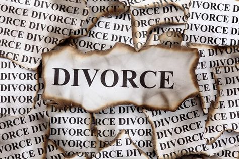 For what reasons does God allow divorce? Divorce Images, Man And Woman Silhouette, Post Divorce, Divorce Process, Divorce Papers, Parental Rights, Divorced Parents, Family Problems, Saving Your Marriage