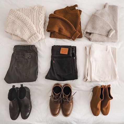 French Capsule Wardrobe, Winter Capsule Wardrobe, Mode Boho, Capsule Outfits, Winter Mode, Fall Capsule Wardrobe, Fashion Capsule, Wardrobe Ideas, Inspired Outfits