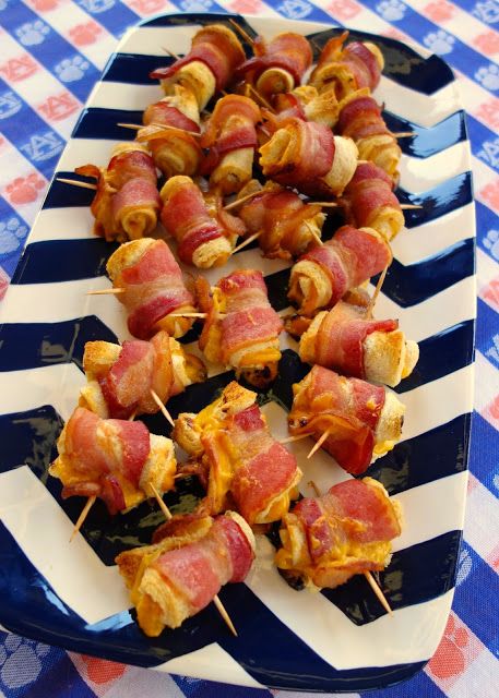 Bacon Roll Ups, Football Friday, Cheese Whiz, Bacon Roll, Plain Chicken, Tailgating Recipes, Cheesy Bacon, Football Food, Finger Food Appetizers