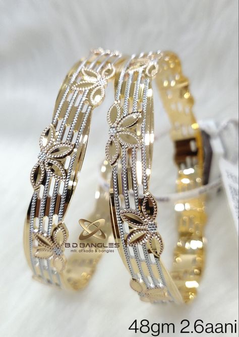 #jewelry #bangles #fancy #jewelrydesigner #jewelrytrends #gold #goldkada #weddingjewellery #antique #antiquejewellery #jadaujewellery #cnc #machinebangles Cnc Jewellery Design, Cnc Bangles Design, Cnc Bangles, Tanishq Jewellery, Baby Jewelry Gold, Silver Payal, Unique Gold Jewelry Designs, Jewelry Bangles, Song Lines