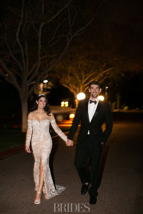 Boone Studios Famous Weddings, Nicole Johnson, Iconic People, Nye Wedding, New Years Eve Weddings, Party Tips, Celebrity Wedding, Magical Things, Michael Phelps