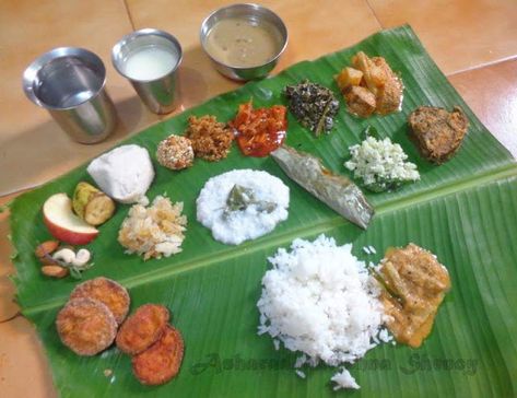 South Indian Thali, Onam Sadhya, Indian Diet, Indian Dinner, Kerala Food, Course Meal, South Indian Food, Indian Dishes, Inspired Recipes