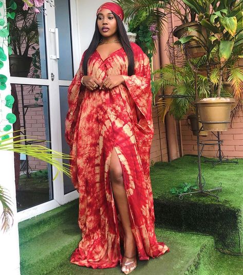 Short Flare Gown, What To Wear To Church, Bubu Dress, Boubou Styles For Women, Bubu Gown Styles, African Traditional Dresses, African Style, Plus Size Maxi Dresses, African Attire