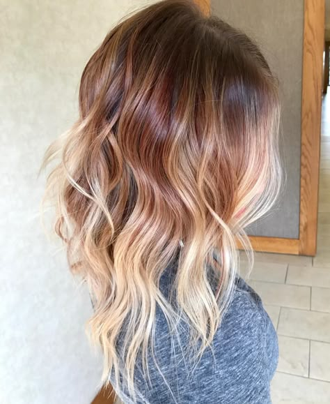 Fall Auburn 🍂🍁🌾 Auburn Ombre Hair, Grey Balayage, Auburn Balayage, Strawberry Blonde Hair Color, Blond Balayage, Ombre Hair Blonde, Balayage Blonde, Caramel Highlights, Hair Color Auburn