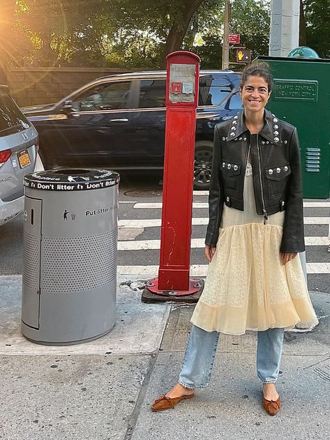 Layered Skirt Outfit, Lace Pants Outfit, Rochas Dress, Leandra Medine Style, Norma Kamali Dress, Dress Pants Outfits, Dress Over Pants, Dress Layered, Lace Pants