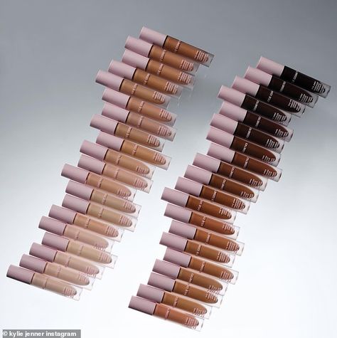 Hydrating Concealer, Kylie Makeup, Pastel Makeup, It Cosmetics Concealer, Charlotte Tilbury Makeup, Kylie Jenner Makeup, Kylie Cosmetic, King Kylie, Makeup Obsession