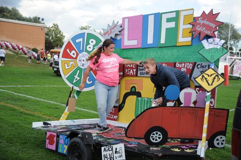 Homecoming Parade Floats, Prom Games, Sorry Board Game, Life Board Game, Board Game Themes, Homecoming Floats, Post Prom, Homecoming Parade, Boat Parade