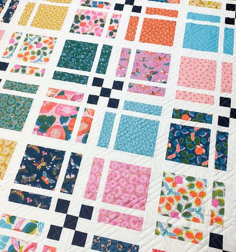 Pieced Just Sew: Stay Square Quilt in Ruby Star Society's Stay Gold Layer Cake Quilt, One Layer Cakes, Jelly Roll Patterns, Cake Quilt, Sew Patterns, Layer Cake Quilts, Ruby Star Society, Fat Quarter Quilt, Colorful Quilts