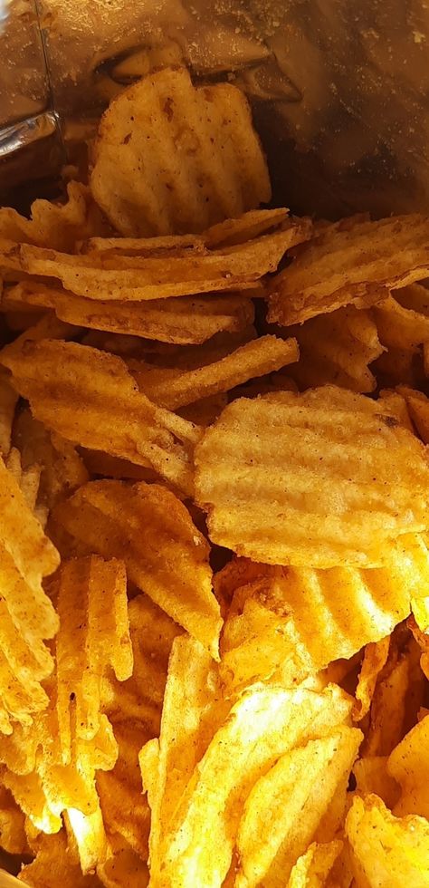 Chips - Waffers Snapchat Food Pics, Ruffles Chips, Lays Chips, Snap Snapchat, Junk Food Snacks, Food Pics, Snap Food, Snack Chips, Food Snapchat