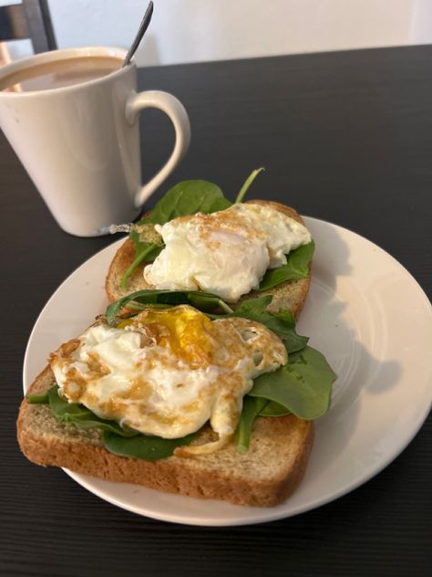 Toast over easy eggs and spinach Spinach Egg Sandwich, Spinach Egg Toast, Eggs And Spinach Breakfast, Eggs With Spinach Breakfast, Egg Toast Ideas, Egg Meal Ideas, Egg And Spinach Breakfast, Spinach Toast, Egg Breakfast Ideas