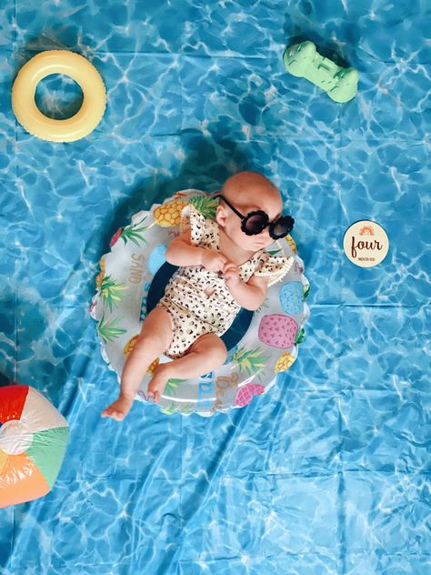 Baby Girl Photoshooting Ideas For Summer, 6 Month Summer Baby Pictures, June Baby Photoshoot Ideas, Pool Baby Photoshoot, Summer Infant Photoshoot, Summer Baby Milestone Picture, June Baby Monthly Picture, Summertime Baby Photoshoot, Summer Monthly Baby Pictures