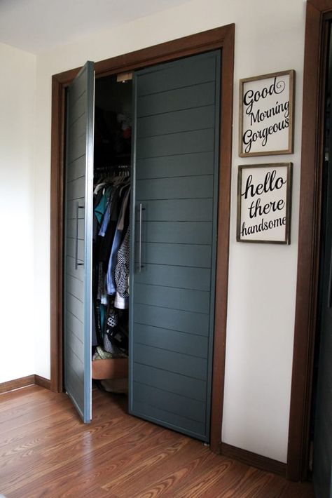 Bifold Doors Makeover, Modern Closet Doors, French Closet, French Closet Doors, Diy Closet Doors, Closet Door Makeover, Closet Diy, Bifold Closet Doors, Double Doors Interior