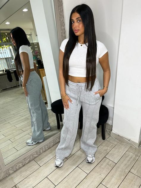 Jogging Célia [gris] Poste Insta, Outfit Jogging, Outfit Sport, Zara Style, Jogging Outfit, Zara Drip, Slay Outfits, Mode Zara, Zara Fashion