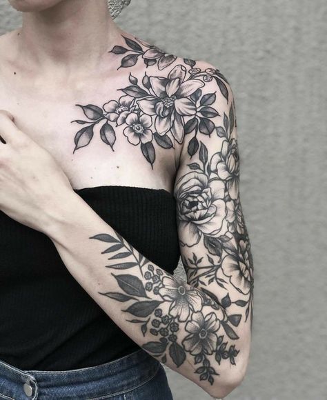 Backpiece Tattoo, Sign Tattoo, Tattoo Convention, Vine Tattoos, Inspiration Tattoos, Floral Tattoo Sleeve, Shoulder Tattoos For Women, Tattoo Videos, Sleeve Tattoos For Women