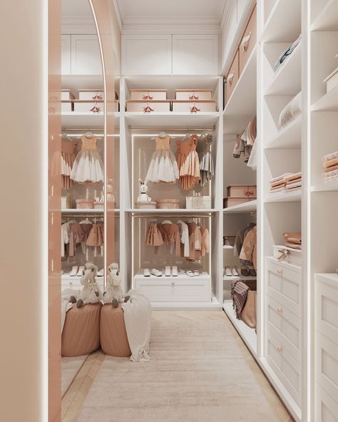 Kids Walk In Closet, Bed Goals, Toddler Closet, Wardrobe Handle, Dream Closet Design, Walk In Closet Design, Luxury Closets Design, Closet Decor, Baby Closet