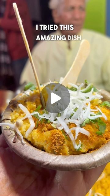 Thecrazyindianfoodie® - Mumbai on Instagram: "Bhutte Ka Kees Recipe! Save now.   Welcome to Ep 4 of Monsoons with Thecrazyindianfoodie!   Sarafa bazaar in Indore is a foodie paradise and this bhutte ka kees was one of my favourite things that I tried there.   I haven’t found it in Mumbai and I knew I just had to make it at home. It’s such a simple recipe yet so wholesome and beautiful perfect for this weather.   Corn, milk, spices, coriander all cooked together to make a healthy and delicious snack!   This is also a lovely lunchbox recipe.   Detailed recipe pinned in comments.   Follow @thecrazyindianfoodie for more.   #Thecrazyindianfoodie #reels #tcifrecipes   (Recipes, corn, corn recipes, monsoon recipes, monsoon food, Indian food, street food, home cooking, easy recipes, vegetarian rec Indian Snack Recipes At Home, Indian Food Street, Corn Recipes Indian, Easy Recipes Vegetarian, Monsoon Food, Monsoon Recipes, Vegetarian Breakfast Recipes Indian, Recipes Corn, Cooking Easy Recipes