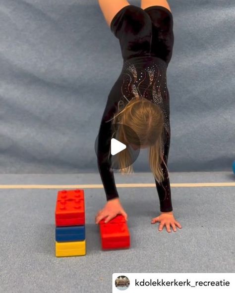 RecGymPros on Instagram: "Check out these fun conditioning activities from @kdolekkerkerk_recreatie ! Who doesn't love strength training upside-down 🤪
#recgympros #gymnastics #gymnasticscoach #recgymnastics #beginnergymnastics #conditioning #conditioningdrills" Gymnastic Strength Training, Recreational Gymnastics, Gymnastics Strength Training, Gymnastics Coaching, Handstand, Upside Down, Strength Training, Gymnastics, Conditioner