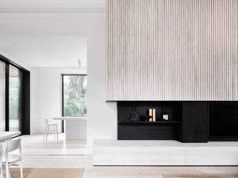 Pandolfini Architects, Fireplace Shelving, Beach Home Interiors, Timber Battens, Mornington Peninsula, Beach House Interior, Beach House Design, Modern Fireplace, Fireplace Design