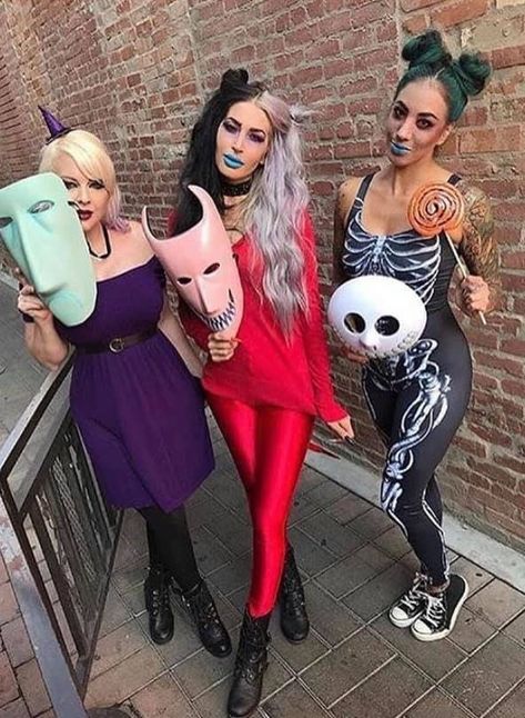 Tim Burton Characters Costumes Women, Trio Halloween Costumes Tim Burton, Lock Sock And Barrel Costume, Lock Barrel Shock Costume, Diy Shock Costume, Barrel Halloween Costume, Easy Tim Burton Costumes, Lock Halloween Costume, Barrel Costume Nightmare