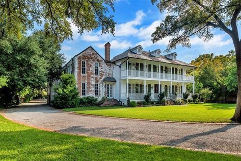 This A. Hays Town-Inspired Estate Brings NOLA Style to Dallas - CandysDirt.com A Hays Town, Nola Style, Southern Style Homes, Town Homes, Outdoor Bath, Wood Beam Ceiling, French Colonial, Colourful Tile, Brick Flooring