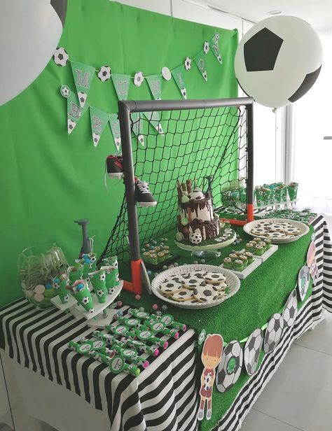 Boys Soccer Party, Birthday Cake Fruit, Birthday Cake Boys, Soccer Birthday Cakes, Soccer Birthday Parties, Surprise Baby Shower, Boys Soccer, Cake Fruit, Soccer Theme